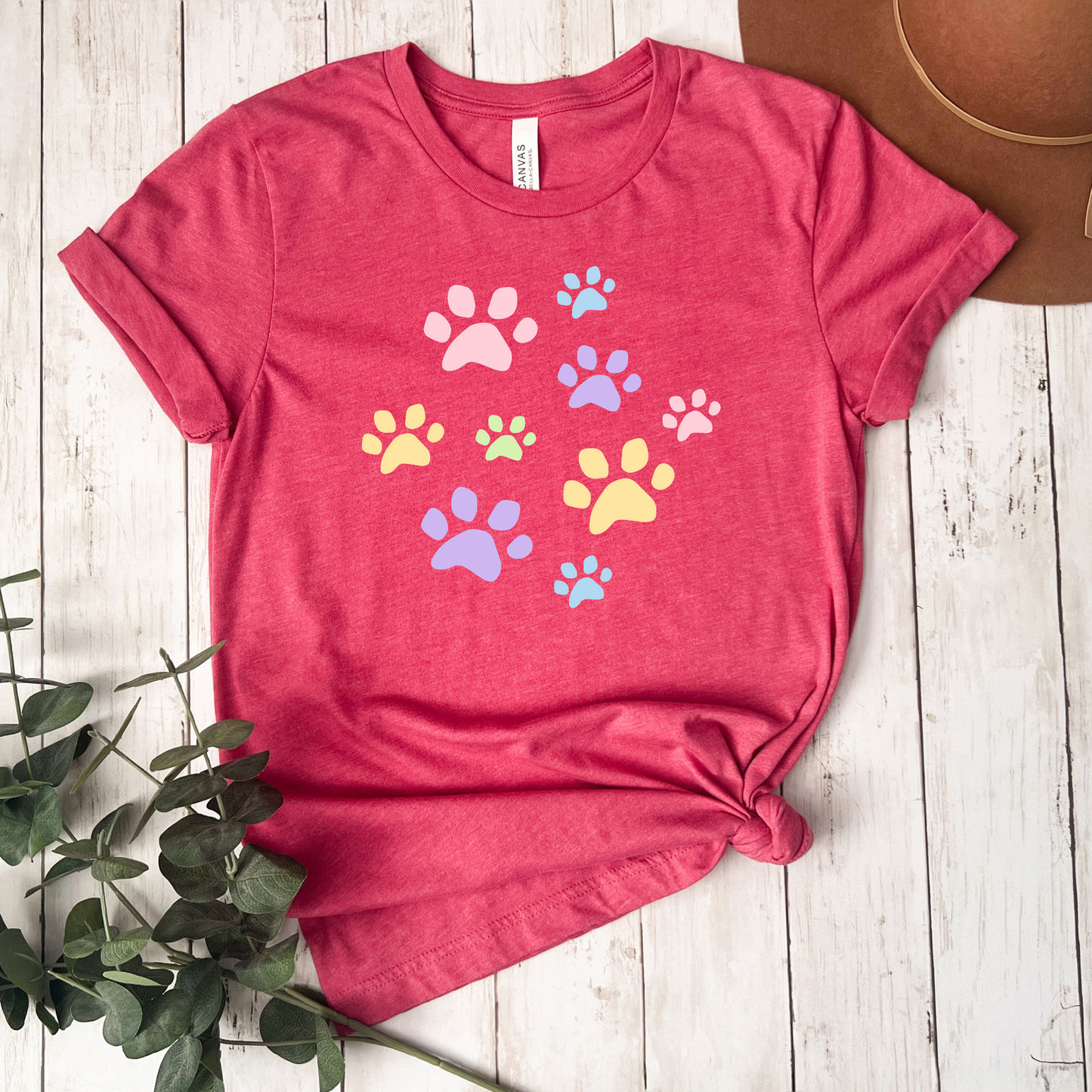 Colorful Paw Prints T-Shirt - Rainbow Pet Paw Tee for Dog & Cat Lovers - Unisex Cotton Shirt - Animal Lover Gift - Casual Wear